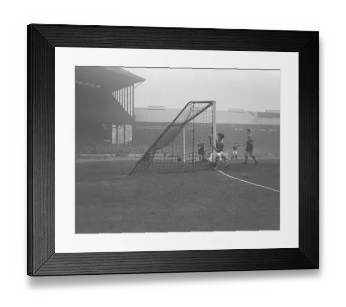 Framed Print : Football Chelsea v Leeds F> F> Cup Replay DM 28  /  2  /  1952 C1013  /  2