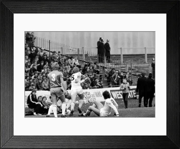 Framed Print : F. A Cup Football. Chelsea 2 v. Tottenham Hotspurs 3. F. A. Cup March 1982 LF08-16-091 Framed Print : F. A Cup Football. Chelsea 2 v. Tottenham Hotspurs 3. F. A. Cup March 1982 LF08-16-091