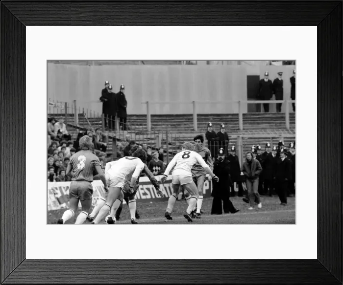 Framed Print : F. A Cup Football. Chelsea 2 v. Tottenham Hotspurs 3. F. A. Cup March 1982 LF08-16-098 Framed Print : F. A Cup Football. Chelsea 2 v. Tottenham Hotspurs 3. F. A. Cup March 1982 LF08-16-098