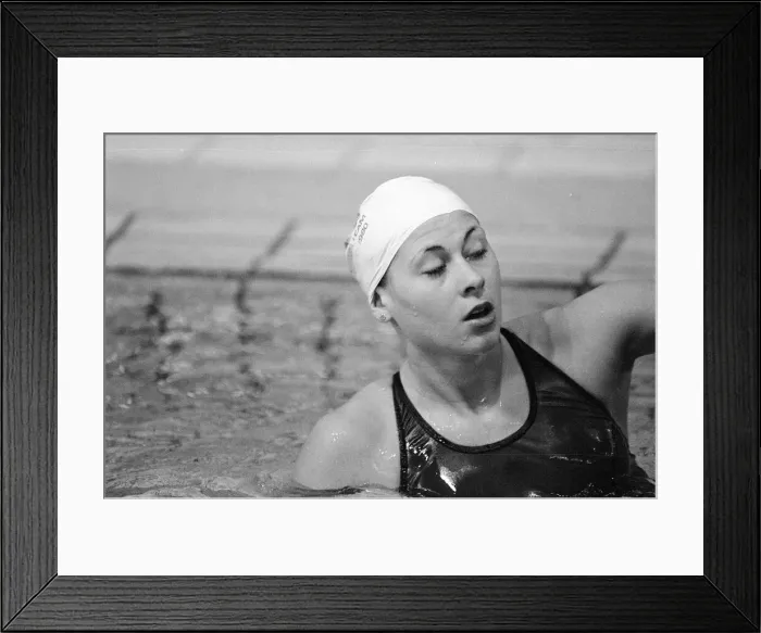 Framed Print : Swimmer Sharron Davies seen here training at the swimming pool before her heat in the 200 Framed Print : Swimmer Sharron Davies seen here training at the swimming pool before her heat in the 200