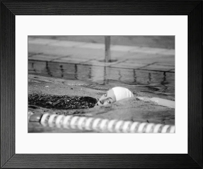 Framed Print : Swimmer Sharron Davies seen here training at the swimming pool before her heat in the 200 Framed Print : Swimmer Sharron Davies seen here training at the swimming pool before her heat in the 200