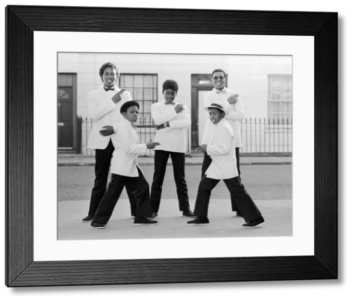 Framed Print : Musical Youth, British Jamaican pop / reggae group, who are currently recording the video Framed Print : Musical Youth, British Jamaican pop / reggae group, who are currently recording the video