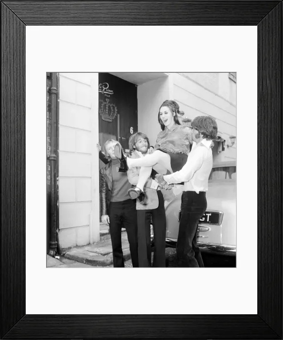 Framed Print : Lesley Gibb (21) sister of brothers Barry, Robin & Maurice Gibb of The Bee Gees Framed Print : Lesley Gibb (21) sister of brothers Barry, Robin & Maurice Gibb of The Bee Gees