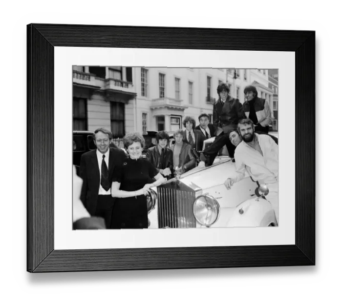 Framed Print : Photocall & news press conference to announce the merger of The Robert Stigwood Framed Print : Photocall & news press conference to announce the merger of The Robert Stigwood