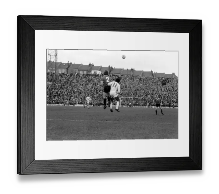 Framed Print : English League Division One match. Crystal Palace 0 v Manchester United 2