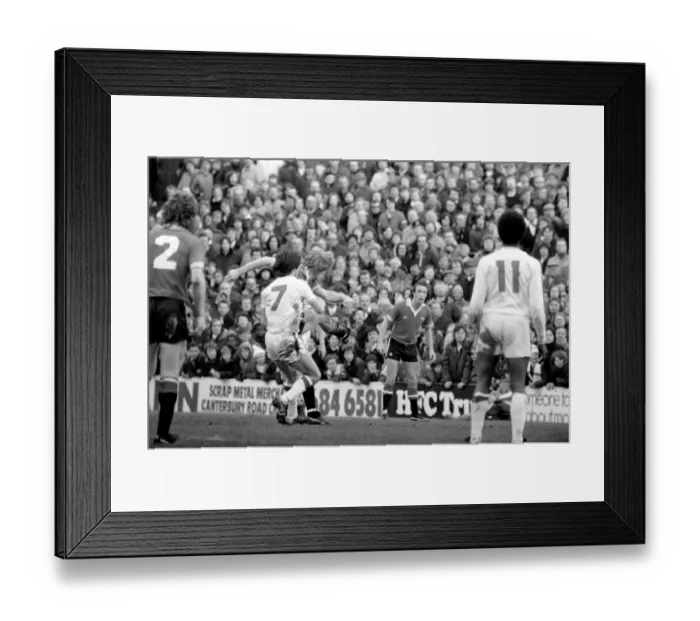 Framed Print : English League Division One match. Crystal Palace 0 v Manchester United 2