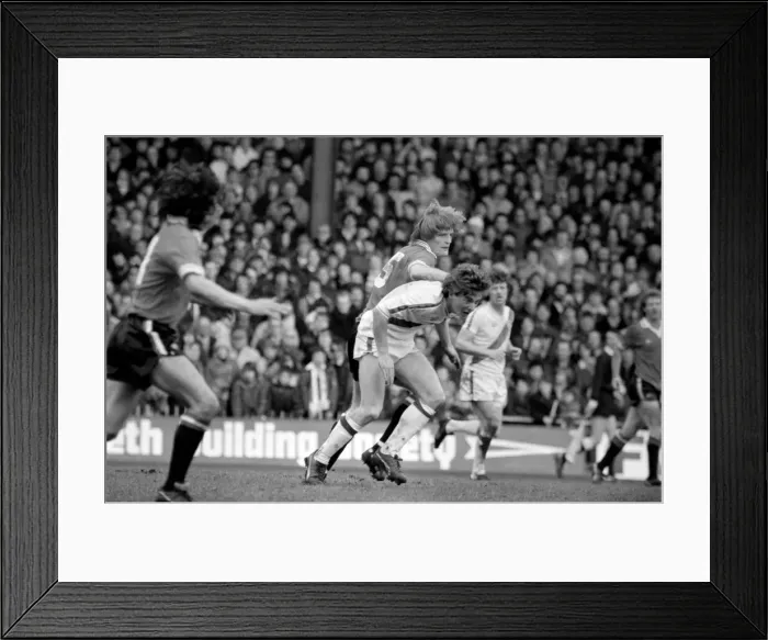 Framed Print : English League Division One match. Crystal Palace 0 v Manchester United 2 Framed Print : English League Division One match. Crystal Palace 0 v Manchester United 2
