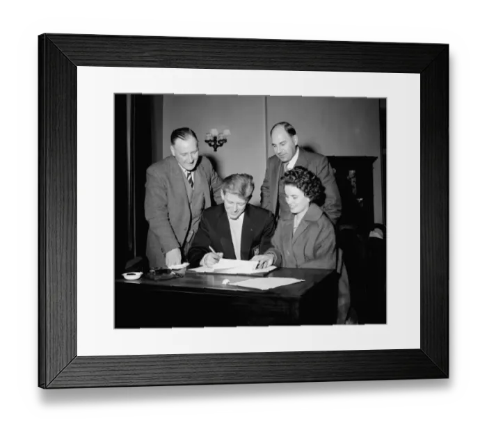 Framed Print : Footballer Gerry Hitchens signs on for Aston Villa FC December 1957 Framed Print : Footballer Gerry Hitchens signs on for Aston Villa FC December 1957