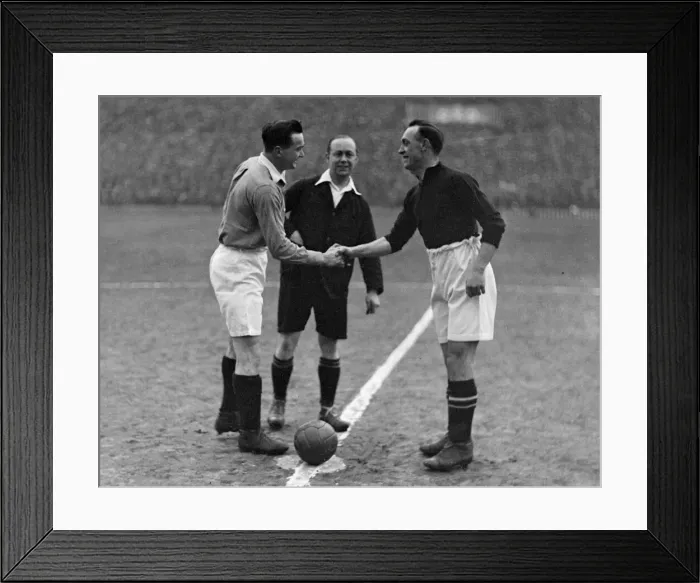 Framed Print : English FA Cup. Manchester United 1-0 Birmingham City 18 February 1928 Framed Print : English FA Cup. Manchester United 1-0 Birmingham City 18 February 1928