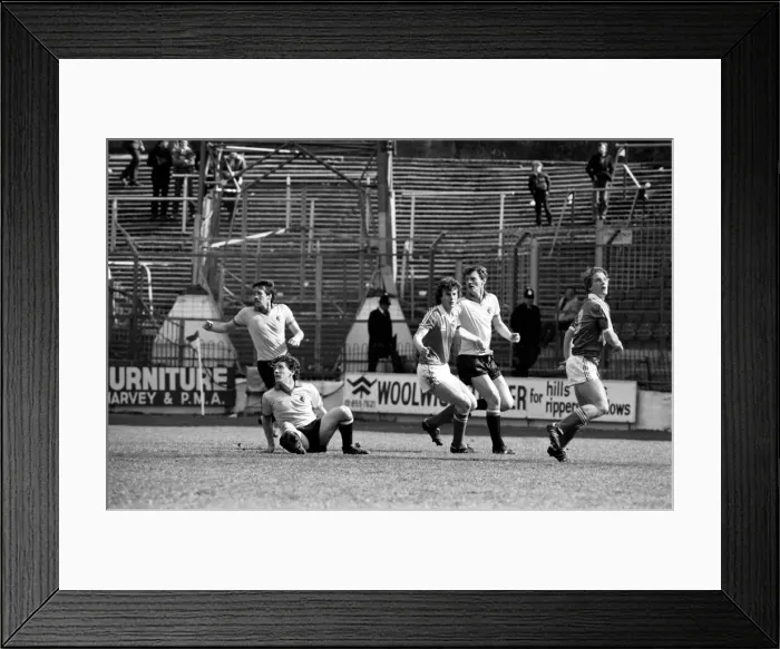 Framed Print : English League Division Two match at The Valley. Charlton Athletic 1 v Watford 1 Framed Print : English League Division Two match at The Valley. Charlton Athletic 1 v Watford 1