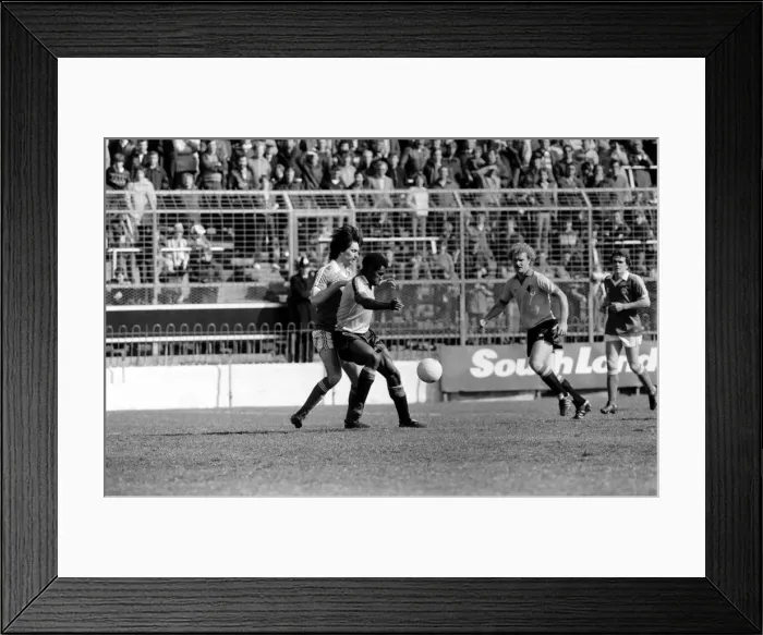 Framed Print : English League Division Two match at The Valley. Charlton Athletic 1 v Watford 1 Framed Print : English League Division Two match at The Valley. Charlton Athletic 1 v Watford 1