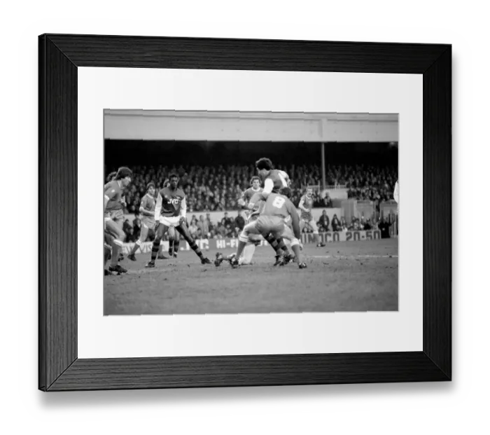Framed Print : English League Division One match at Highbury. Arsenal 2 v Swansea City 1