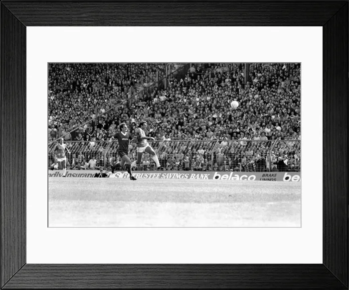 Framed Print : English League Division One match at St. Andrews. Birmingham City 1 v Liverpool 1