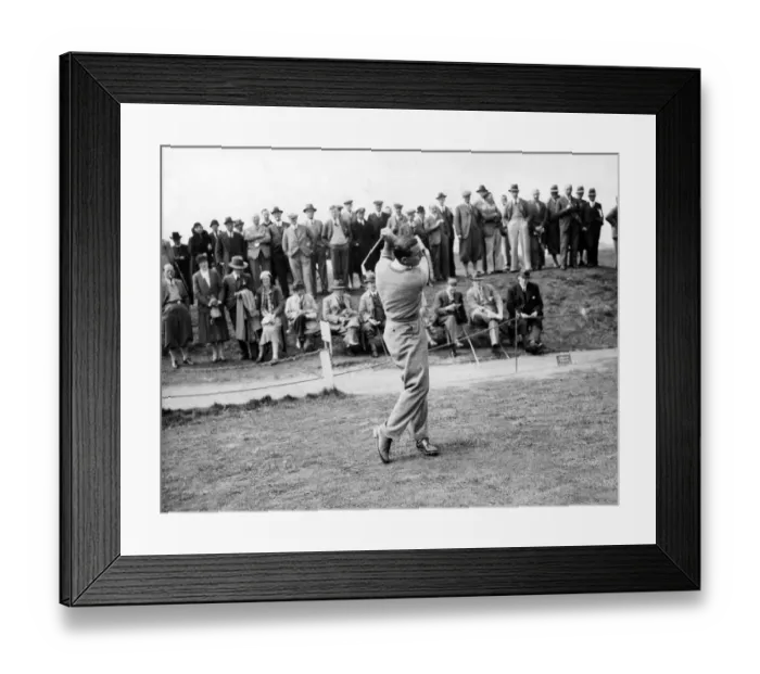 Framed Print : Henry Cotton takes 2nd place at the Dunlop Southport £1 Framed Print : Henry Cotton takes 2nd place at the Dunlop Southport £1
