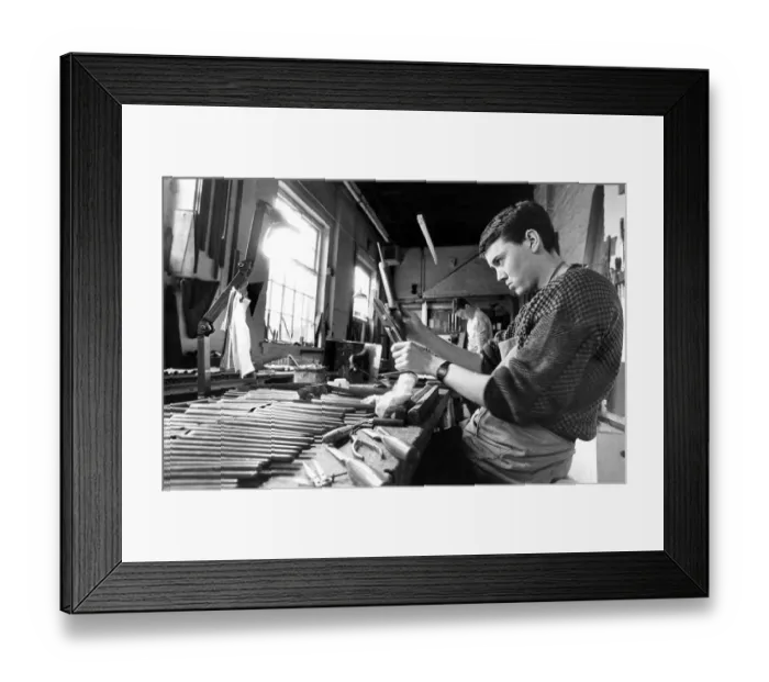 Framed Print : A tranquil terraced street on the hilly outskirts of Durham in Feburary 1988 is the site Framed Print : A tranquil terraced street on the hilly outskirts of Durham in Feburary 1988 is the site