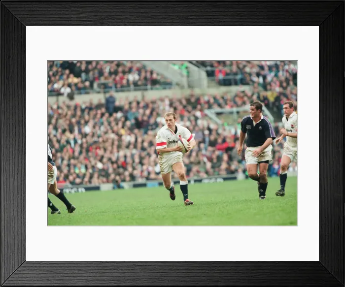 Framed Print : Calcutta Cup Five Nations. England 24 v. Scotland 21 at Twickenham Framed Print : Calcutta Cup Five Nations. England 24 v. Scotland 21 at Twickenham