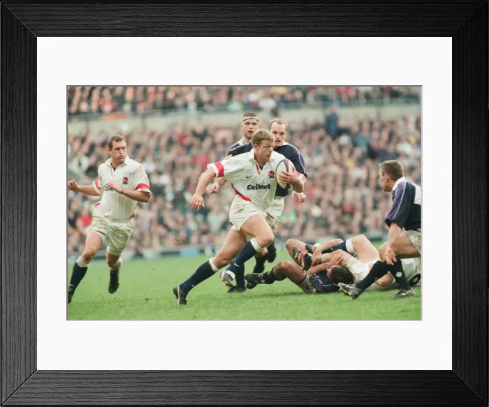 Framed Print : Calcutta Cup Five Nations. England 24 v. Scotland 21 at Twickenham Framed Print : Calcutta Cup Five Nations. England 24 v. Scotland 21 at Twickenham