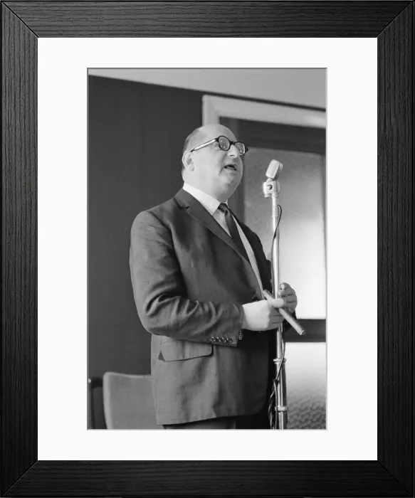 Framed Print : Media mogul Lew Grade, Deputy managing director of ATV, announces that they have signed