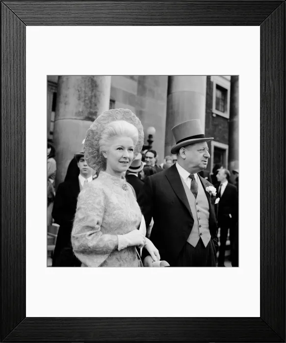 Framed Print : The wedding of Michael Grade, twenty four year old son of Leslie Grade Framed Print : The wedding of Michael Grade, twenty four year old son of Leslie Grade