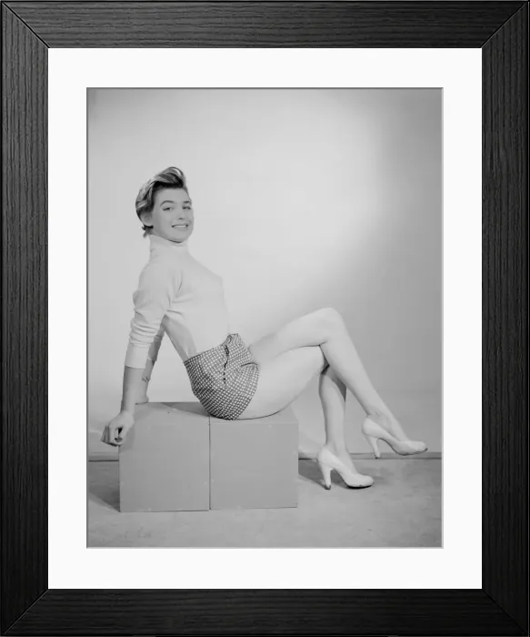 Framed Print : Model Vicki Martin seen here modelling a turtle neck jumper Framed Print : Model Vicki Martin seen here modelling a turtle neck jumper