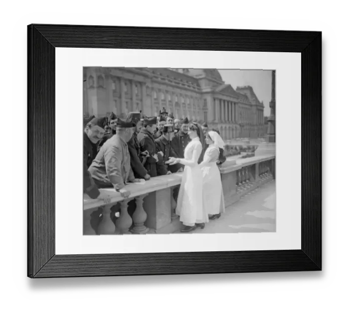 Framed Print : English nurses seen here meeting Belgian soldiers outside the Royal Palace before