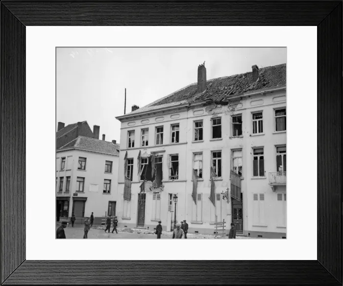 Framed Print : Houses in the Belgian town of Malines showing the effects of the German bombardment