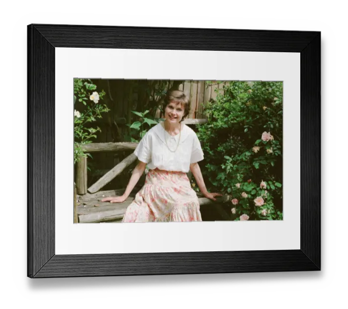 Framed Print : Former James Bond girl Madeline Smith who starred in the 007 film Live and Let Die Framed Print : Former James Bond girl Madeline Smith who starred in the 007 film Live and Let Die