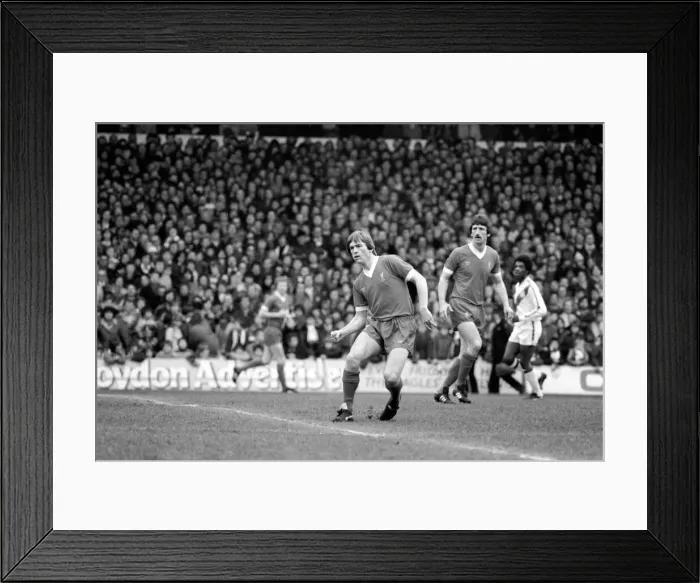 Framed Print : English Division 1 Football. Crystal Palace 0 v. Liverpool 0. April 1980 LF03-06-092 Framed Print : English Division 1 Football. Crystal Palace 0 v. Liverpool 0. April 1980 LF03-06-092