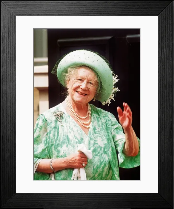 Framed Print : The Queen Mothers 93rd birthday. August 1993 Framed Print : The Queen Mothers 93rd birthday. August 1993