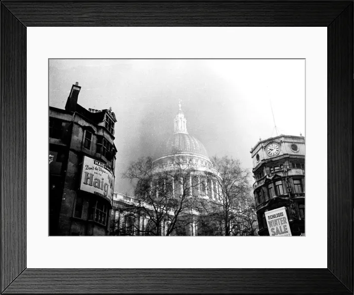 Framed Print : St Pauls Cathedral London during WW2 II Blitz 1940 WW2