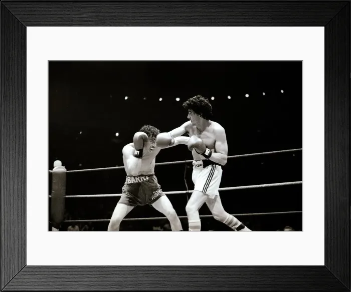 Framed Print : Boxing - Barry McGuigan v Esteban Eguia at the Royal Albert Hall Framed Print : Boxing - Barry McGuigan v Esteban Eguia at the Royal Albert Hall