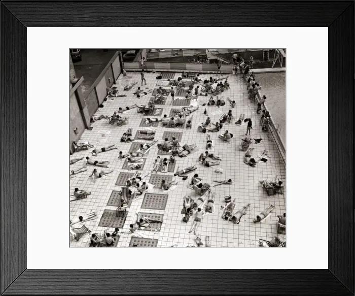Framed Print : Oasis Pool London - Lidos - Outdoor Swimming Pool Framed Print : Oasis Pool London - Lidos - Outdoor Swimming Pool