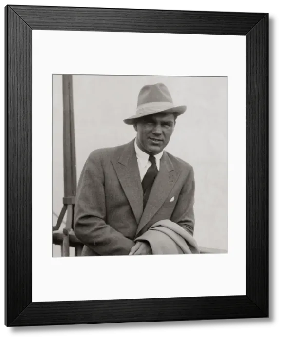 Framed Print : World heavyweight boxing champion Max Schmeling 1937 Framed Print : World heavyweight boxing champion Max Schmeling 1937