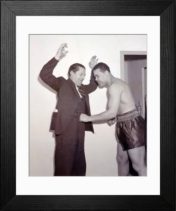 Framed Print : Joe Louis with Peter Wilson SP at Earls Court Boxer boxing