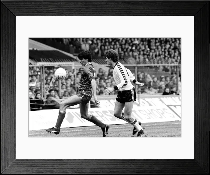 Framed Print : 1983 Milk Cup Final at Wembley Stadium. Liverpool 2 v Manchester United 1 Framed Print : 1983 Milk Cup Final at Wembley Stadium. Liverpool 2 v Manchester United 1