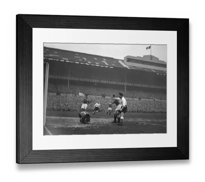 Framed Print : International Football match at White Hart Lane. England 2 v Italy 0