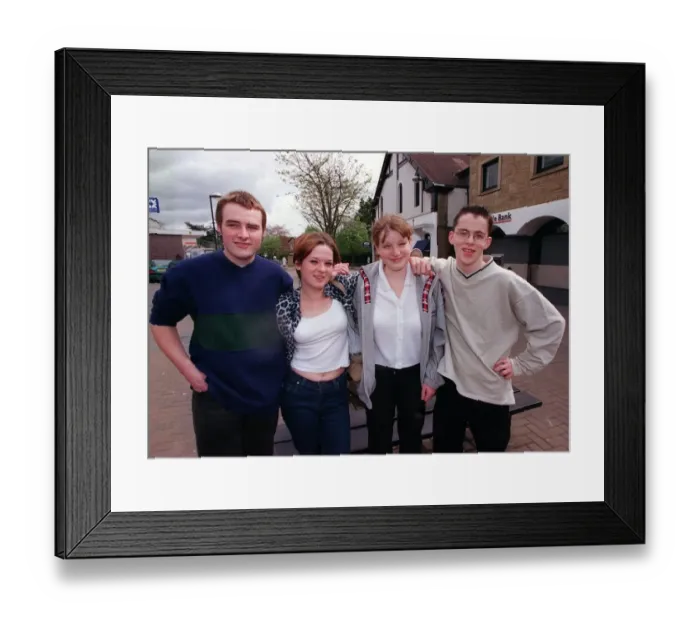 Framed Print : Gang warfare feature May 1998 Milngavie teenagers l-r Brian Gunnell 18 Mandy Mansell 17