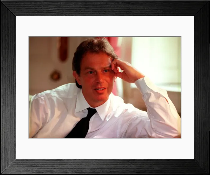 Framed Print : Tony Blair, Yes Yes Campaign, September 1997 Framed Print : Tony Blair, Yes Yes Campaign, September 1997