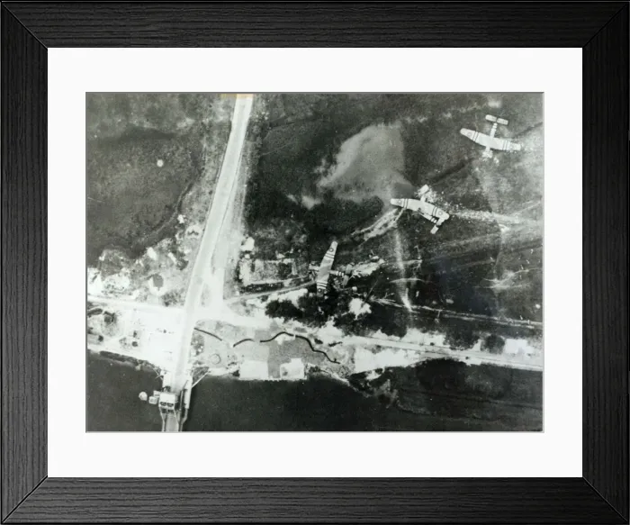 Framed Print : D Day Veteran Glider pilots Peter Boyle and Geoff Parkways glider (centre Framed Print : D Day Veteran Glider pilots Peter Boyle and Geoff Parkways glider (centre