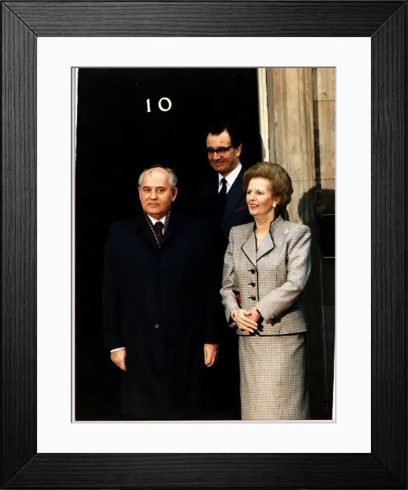 Framed Print : Mikhail Gorbachev President of the Soviet Union with British Prime Minister Margaret Framed Print : Mikhail Gorbachev President of the Soviet Union with British Prime Minister Margaret