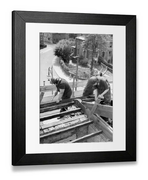 Framed Print : Women Builders during WW2 - June 1941 Women doing mens jobs during the war Framed Print : Women Builders during WW2 - June 1941 Women doing mens jobs during the war