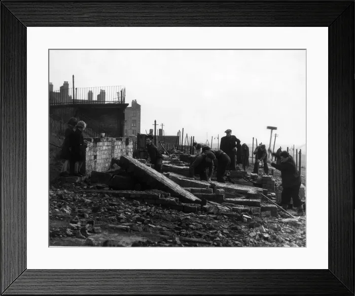 Framed Print : WW2 II Scotland Glasgow Clydebank Air Raid Two children watch workmen clear away Framed Print : WW2 II Scotland Glasgow Clydebank Air Raid Two children watch workmen clear away