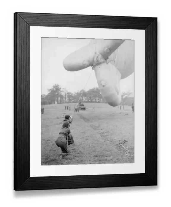 Framed Print : W. A. A. Fs manning the Balloon Barrage - July 1941 Women doing mens jobs during Framed Print : W. A. A. Fs manning the Balloon Barrage - July 1941 Women doing mens jobs during