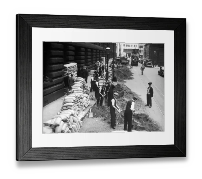 Framed Print : WW2 September 1939 Civilians filling sandbags - lining the streets in a team effort