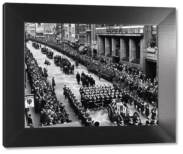 Sir Winston Churchill funeral cortege in Fleet Street 1965 on it