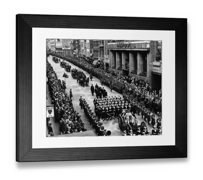 Framed Print : Sir Winston Churchill funeral cortege in Fleet Street 1965 on it Framed Print : Sir Winston Churchill funeral cortege in Fleet Street 1965 on it
