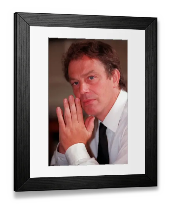 Framed Print : Tony Blair Yes Yes Campaign, September 1997 Framed Print : Tony Blair Yes Yes Campaign, September 1997