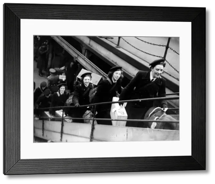 Framed Print : War: Army war ship February 1944 Framed Print : War: Army war ship February 1944