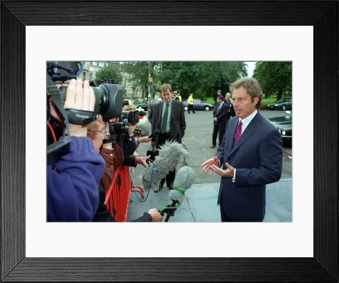 Framed Print : Tony Blair outside Nick Nairns restaurant August 1998 in Woodside Terrace Glasgow Framed Print : Tony Blair outside Nick Nairns restaurant August 1998 in Woodside Terrace Glasgow