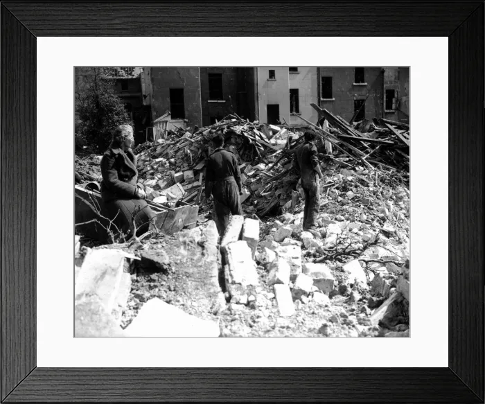 Framed Print : WW2 Air Raid Damage Bath Bomb damage at Bath - people survey the damage